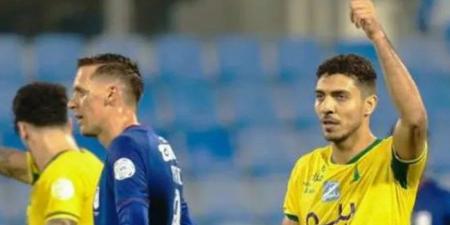 الدوسري أساسي وموقف محمد شريف، التشكيل المتوقع لمباراة الهلال والخليج معرفة نيوز