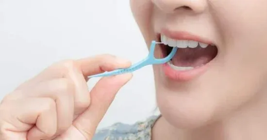 كيفية حماية أسنانك من تدهور صحة اللثة مع التقدم في العمر عبر أساليب وقائية مبتكرة وفعالة