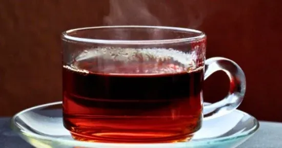 تناول الشاي بصورة منتظمة يساهم في خفض خطر التعرض لأمراض القلب بنسبة 11 في المئة بشكل ملحوظ