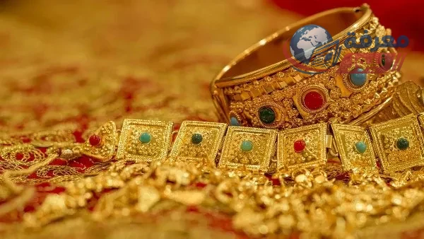 تراجع ملحوظ في سعر الذهب لدى محلات الصاغة نهاية تداولات يوم الثلاثاء وسط تقلبات السوق العالمية